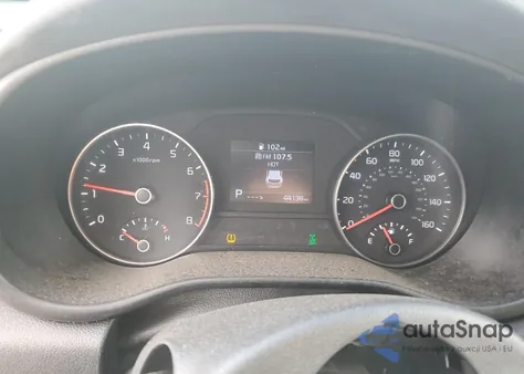 2020 Kia Sportage Lx z USA, uszkodzony, nr VIN KNDPMCAC5L7832958